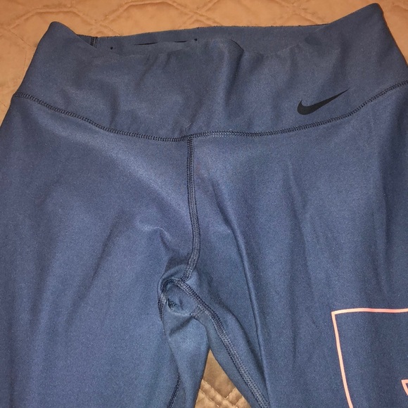 Nike leggings - Picture 2 of 6
